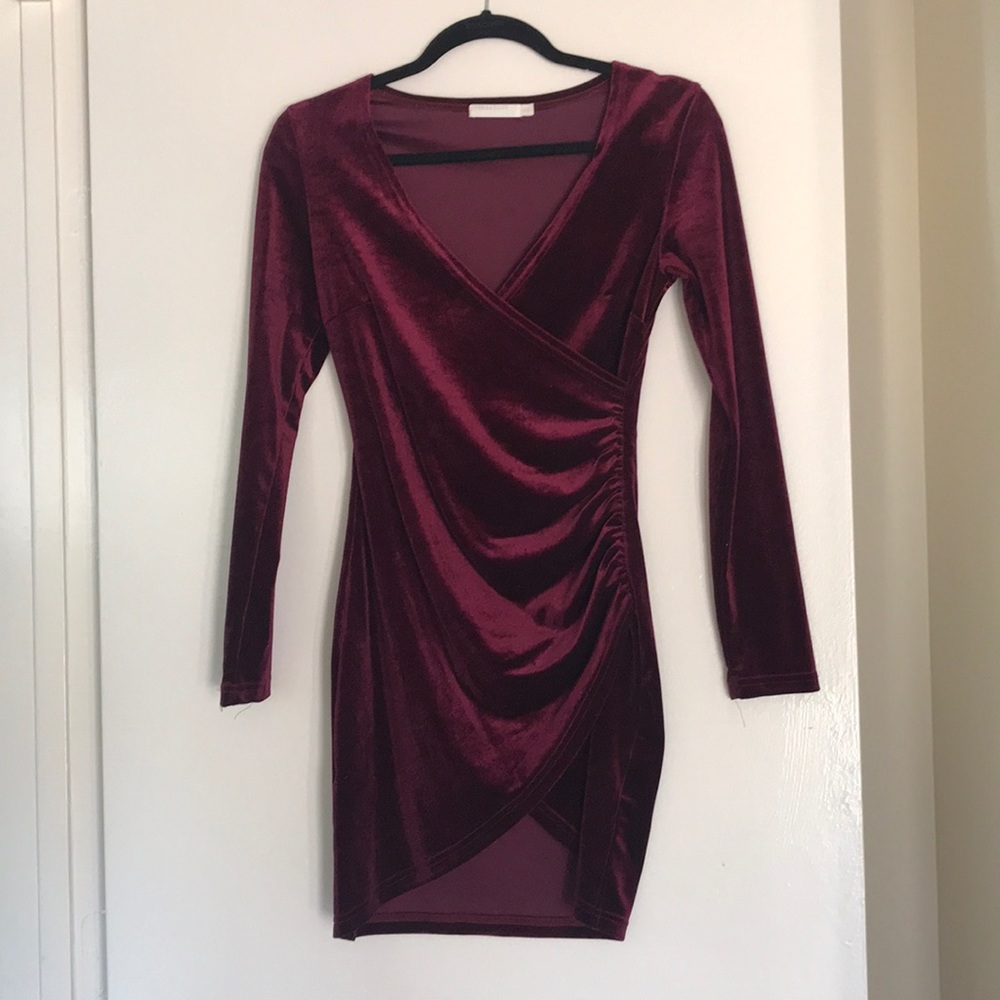 Vera & Lucy velvet dress